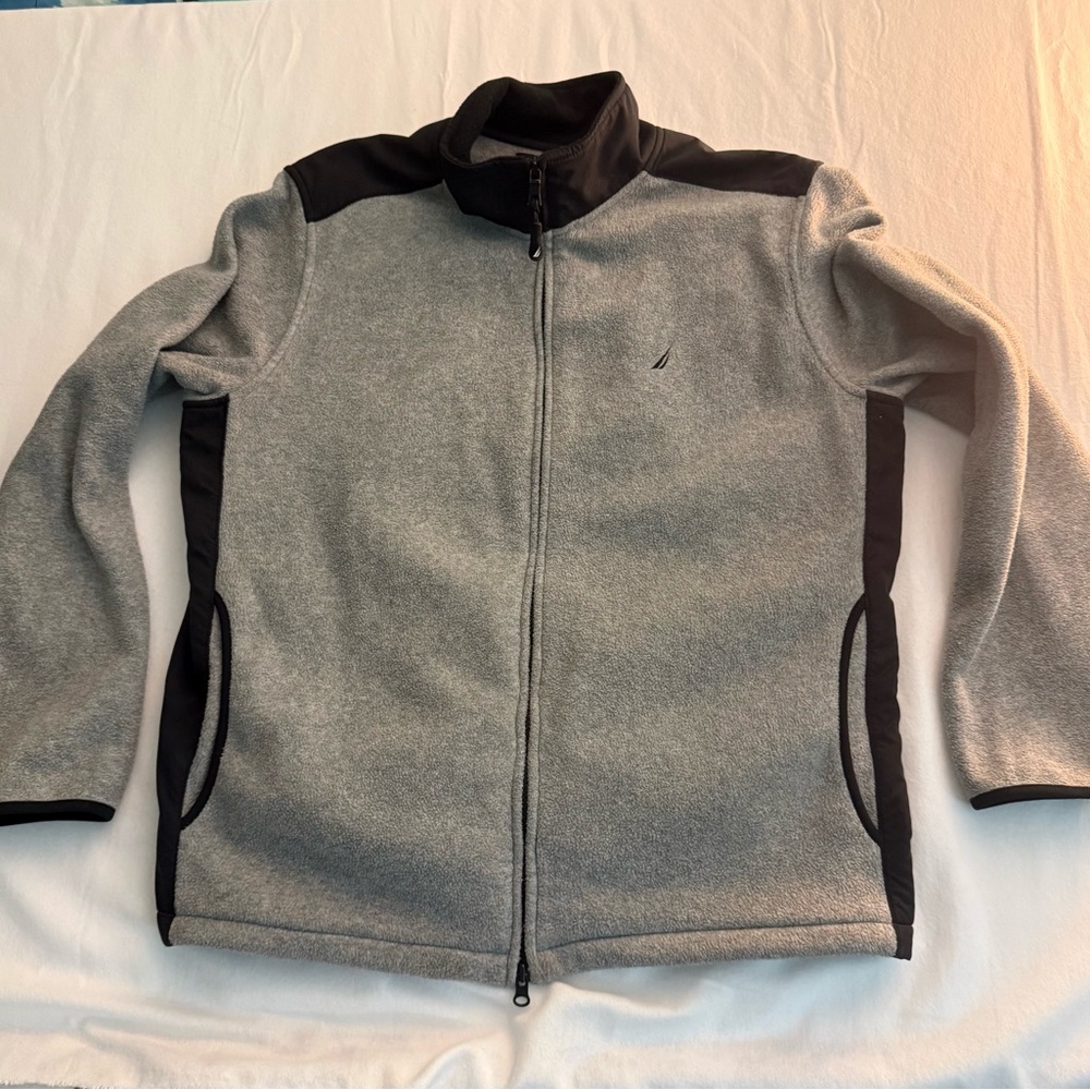 Maurice Men's Gray and Black Fleece Full Zip Jacket Medium